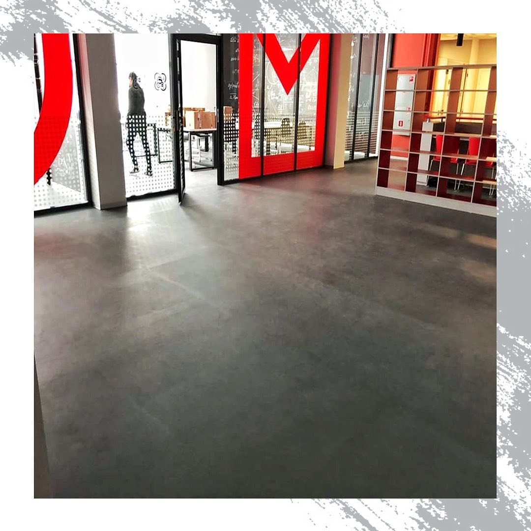 Наливной пол для инновационного культурного центра «Шайба»